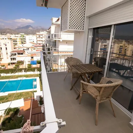 Edf. Delfin 6º7 * Nerja